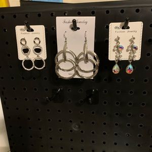 Ear rings
